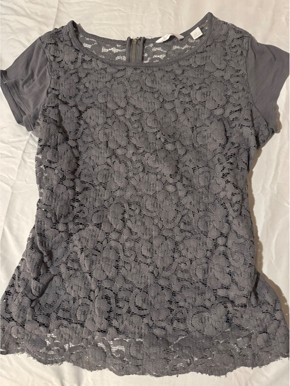 New York & Company Grey Mixed-Media Lace Top | Size L [COPY]